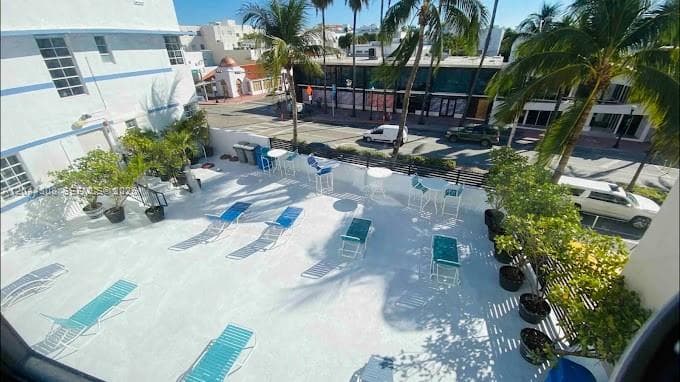Sundeck