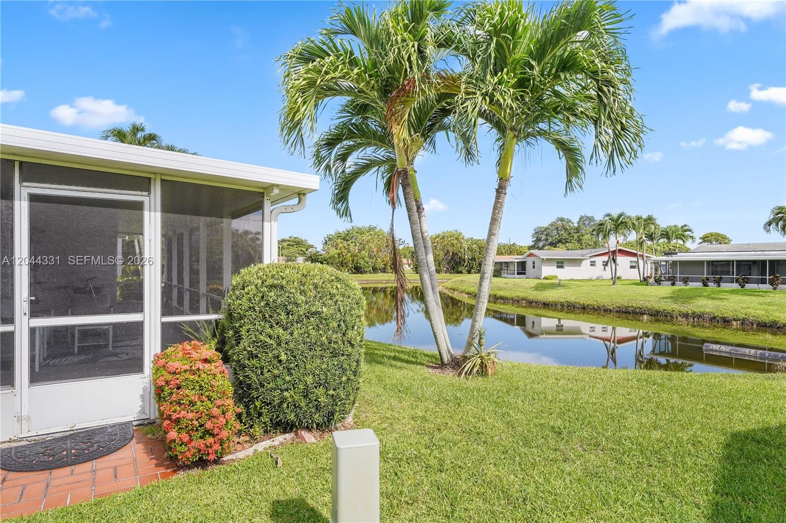 14307 Amapola Dr photo 31
