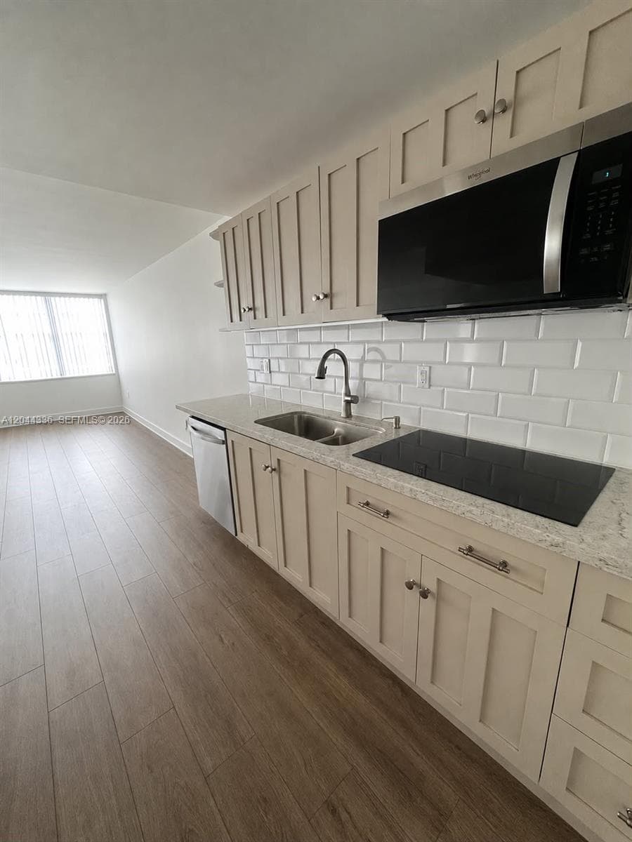BAYVIEW TOWERS CONDO · #A410 in North Miami - Photo 16