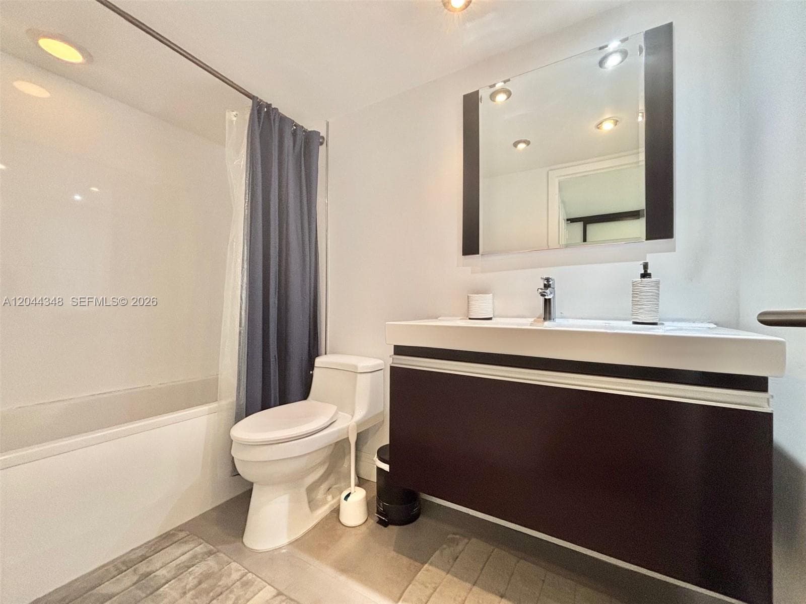 PARKER PLAZA CONDO ESTATE · #423 in Hallandale Beach - Photo 16