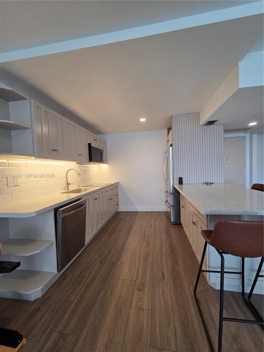 BAYVIEW TOWERS CONDO SOUT · #A410 in North Miami - Photo 20