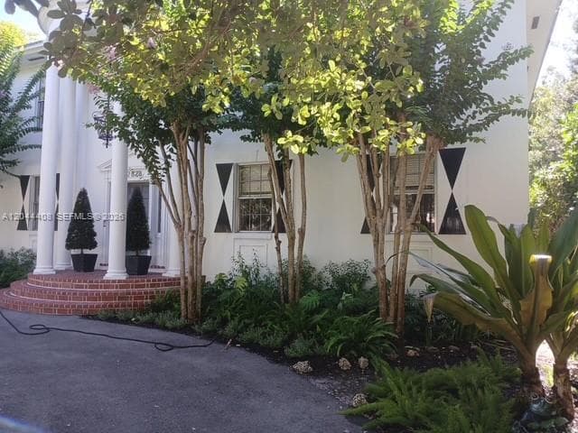 2828 Segovia St Suite 1 #Suite 1 photo 2