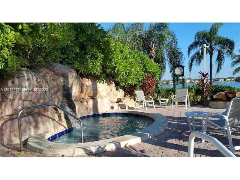 DORAL ISLES · #204 in Doral - Photo 31