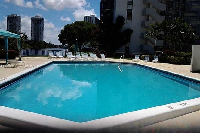 ensenada condo · #514 in Aventura - Photo 14