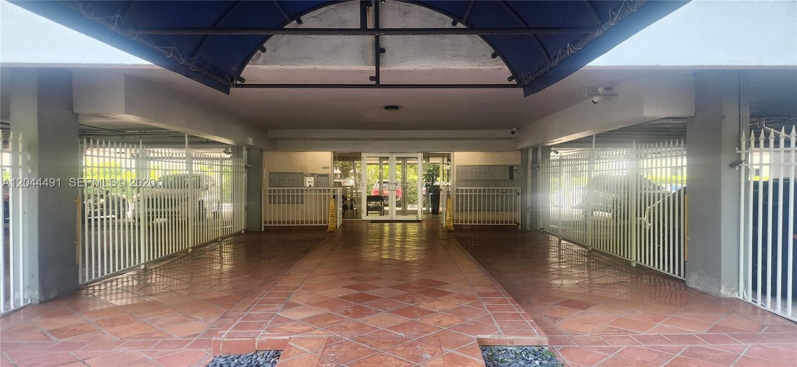 Coral Wat Towers · #3C in Miami - Photo 2