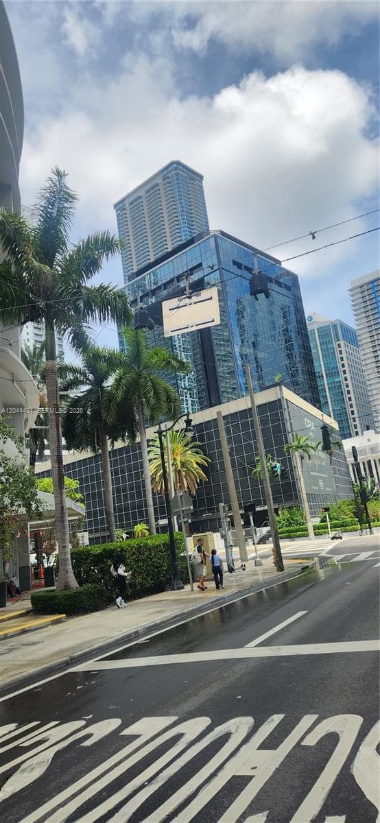 Coral Wat Towers · #3C in Miami - Photo 17