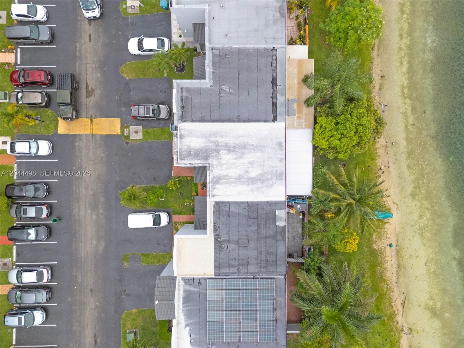 12427 NW 7th Ln photo 6