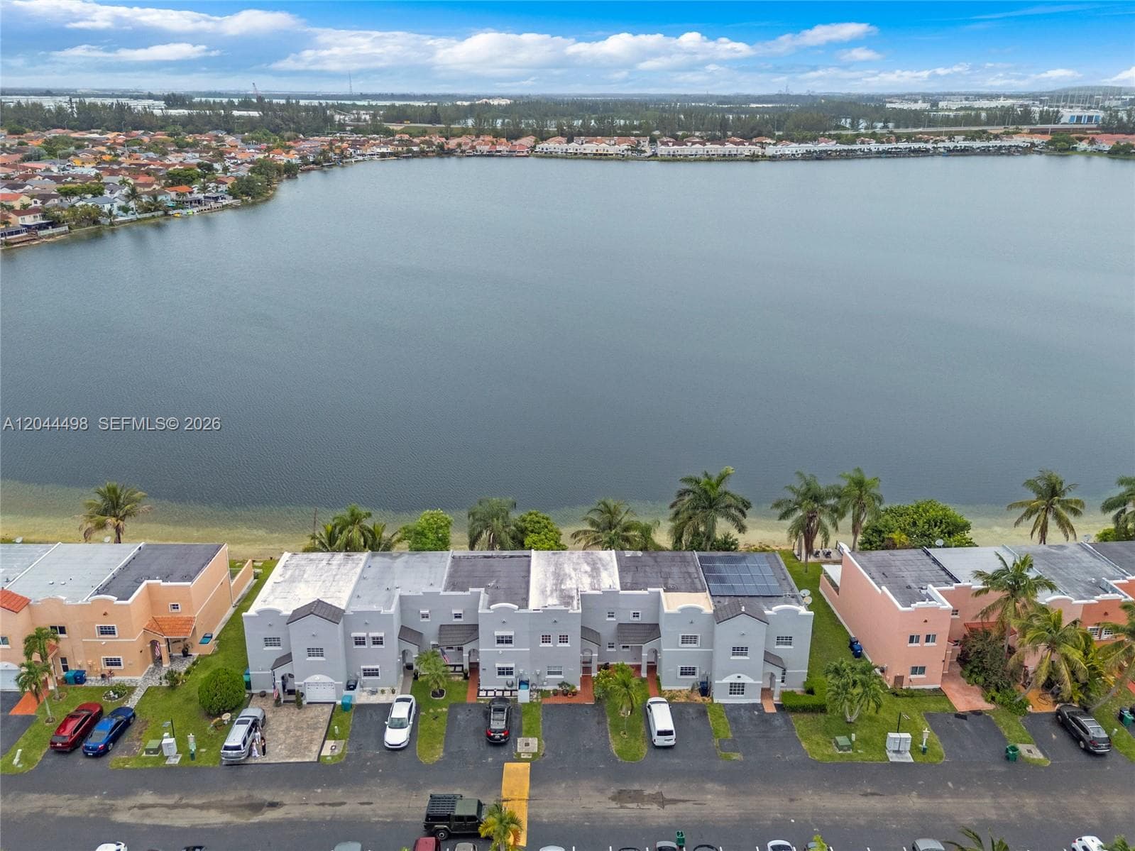 12427 NW 7th Ln photo 8
