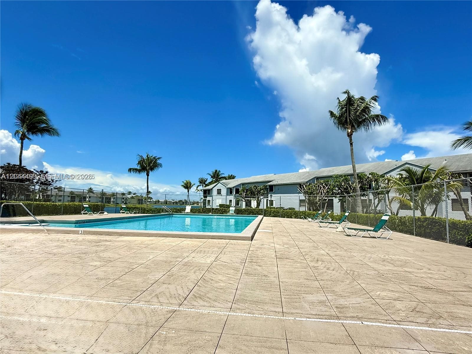 LAKESHORE · #1044I in Homestead - Photo 16