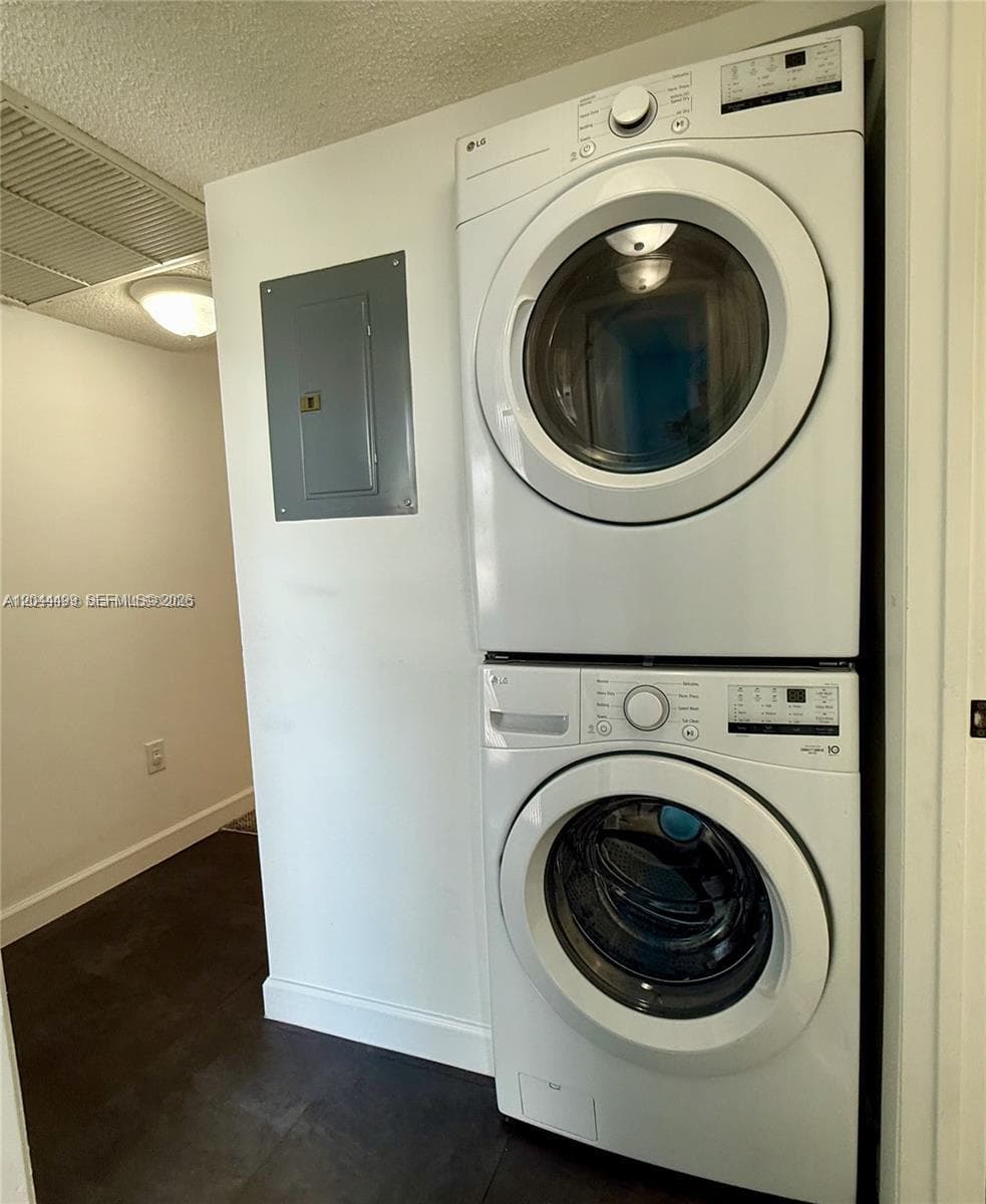 LAKESHORE · #1044I in Homestead - Photo 14