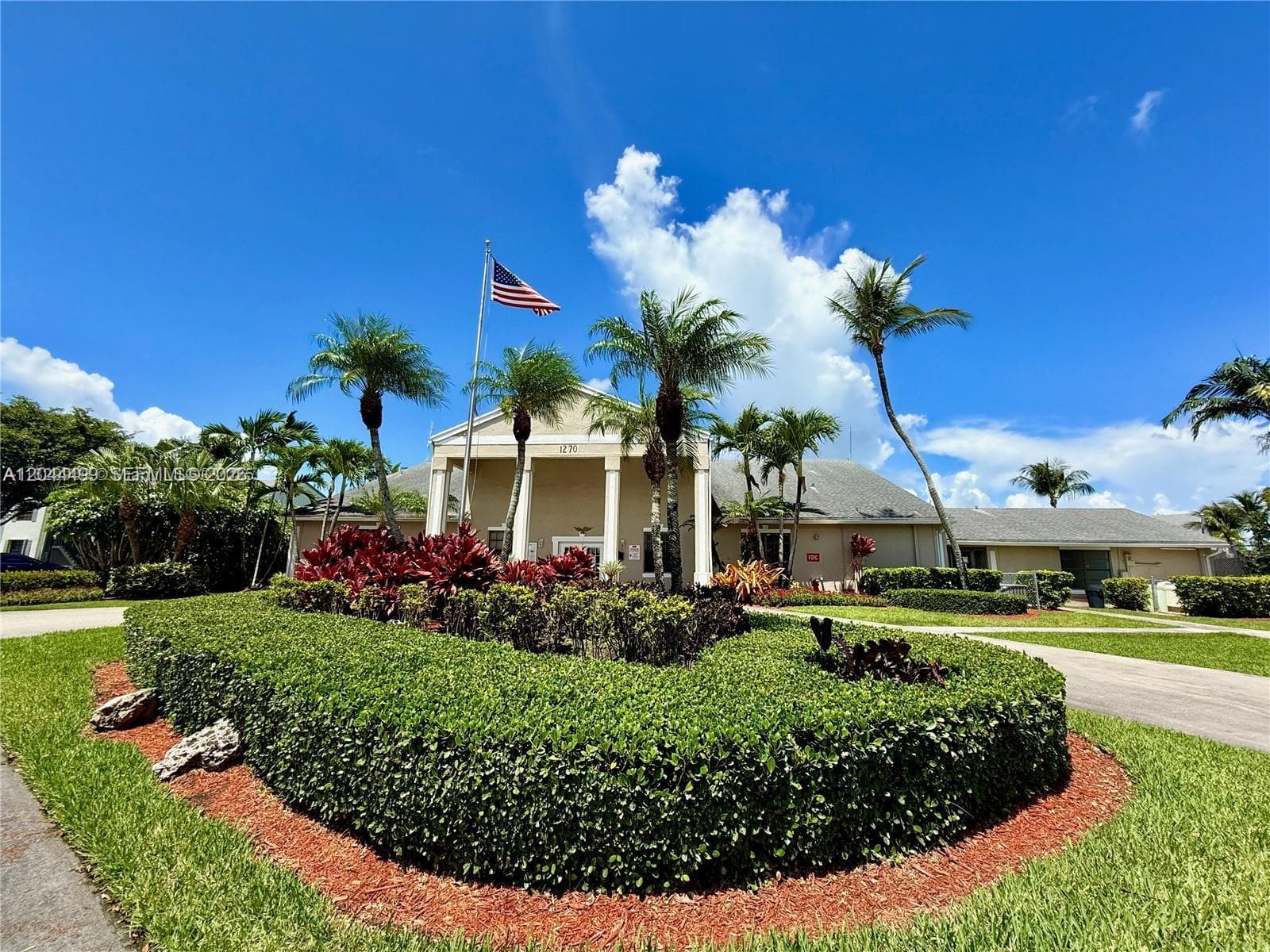 LAKESHORE · #1044I in Homestead - Photo 18