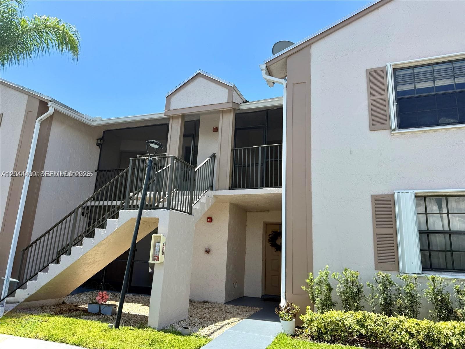 LAKESHORE · #1044I in Homestead - Photo 11