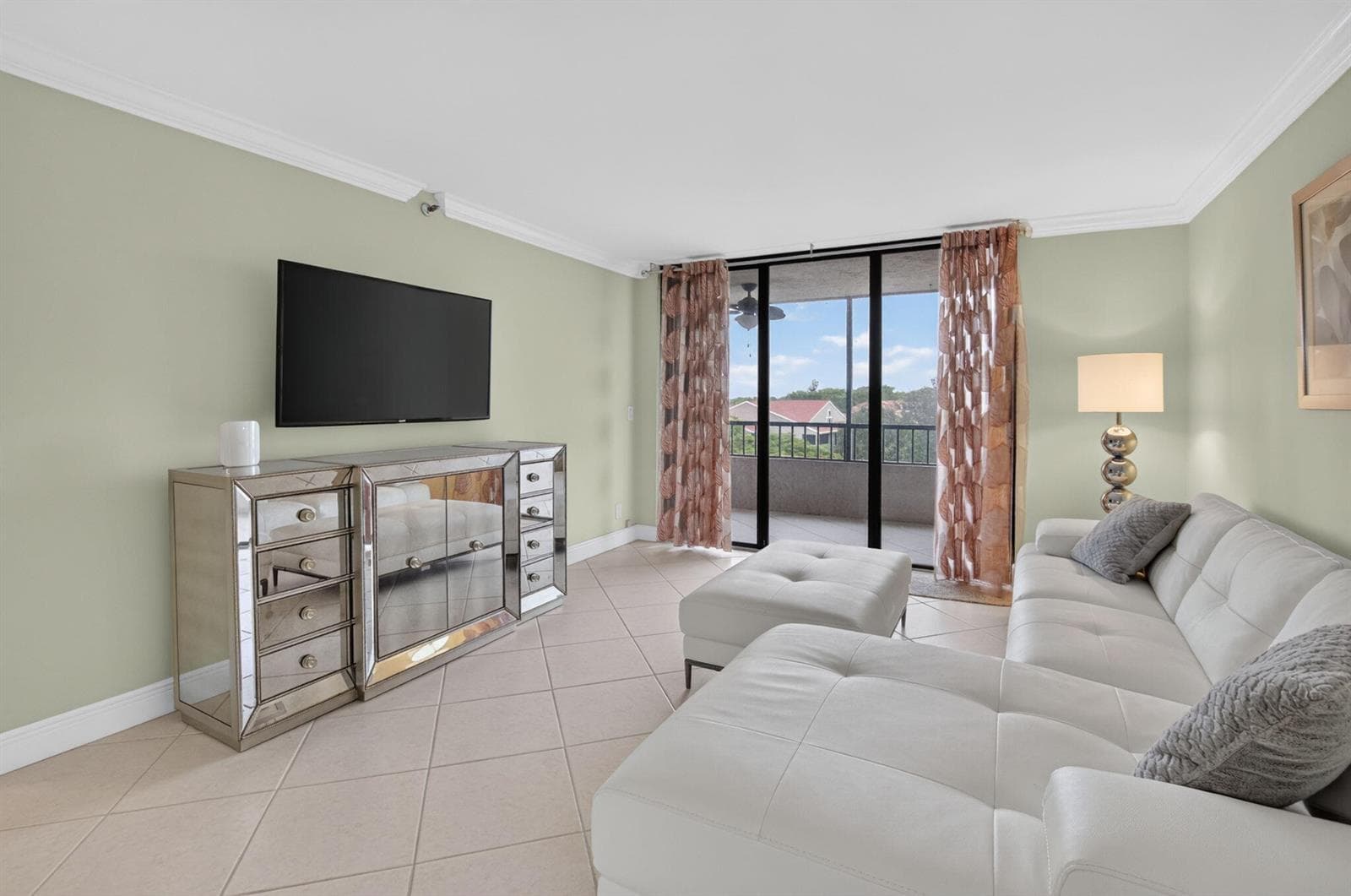 Comfortable Living Area