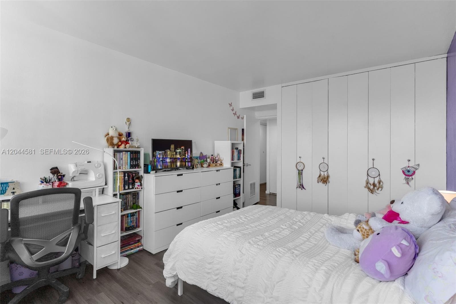 PARKVIEW POINT CONDO · #10H in Miami Beach - Photo 16