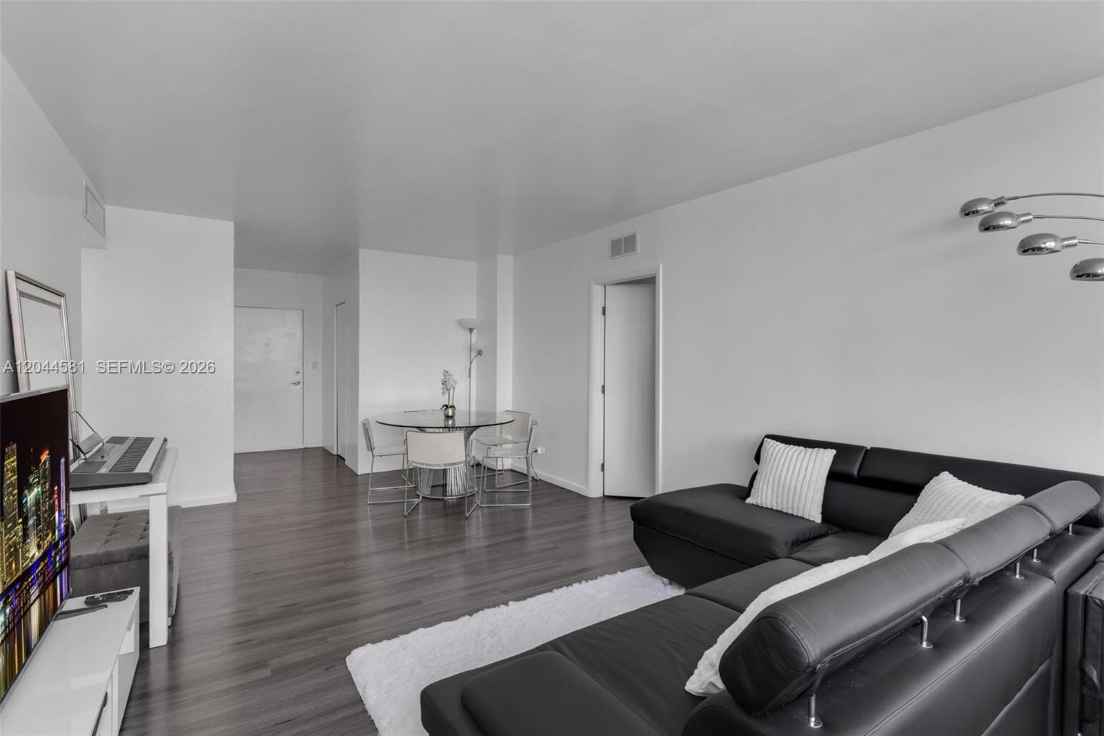 PARKVIEW POINT CONDO · #10H in Miami Beach - Photo 11