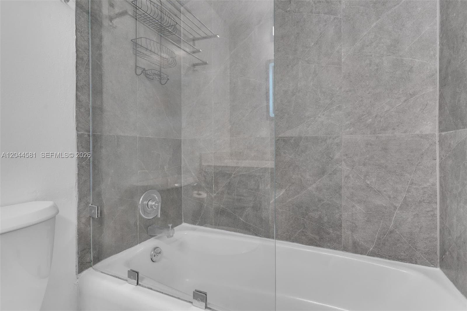 PARKVIEW POINT CONDO · #10H in Miami Beach - Photo 8