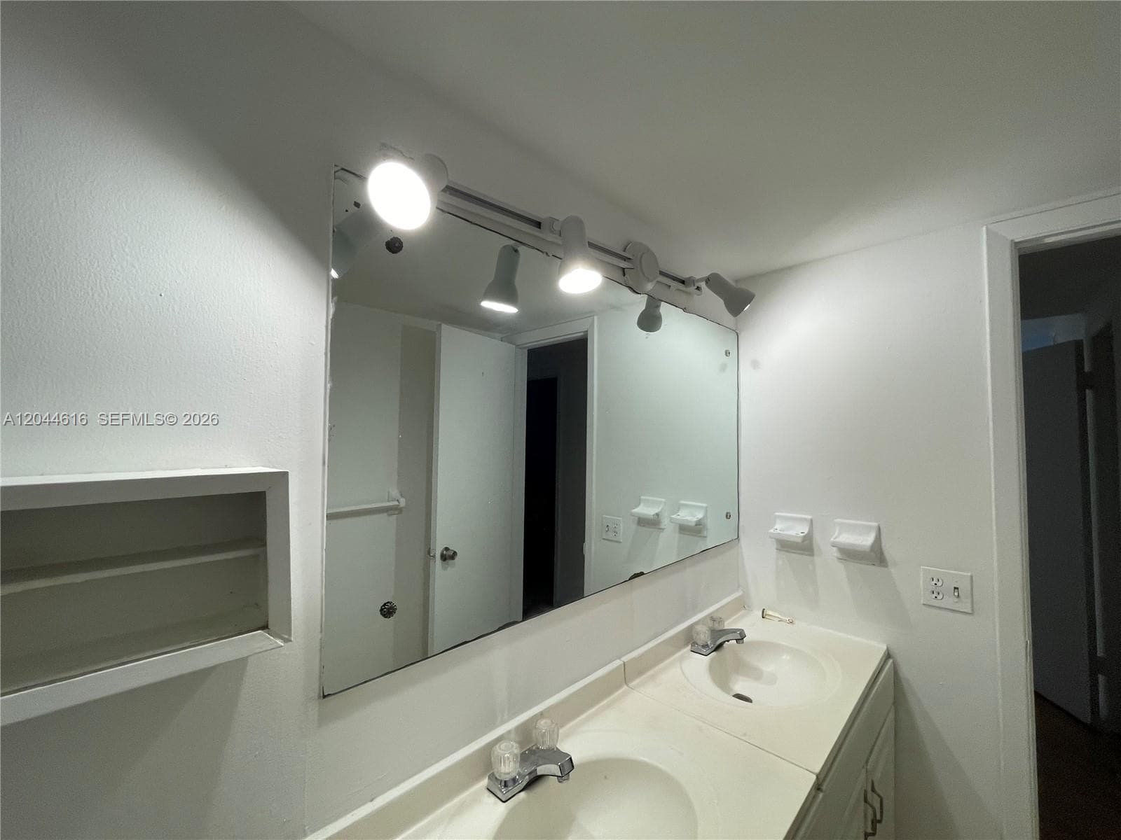 Bayshore Treasure · #6 in Miami - Photo 8