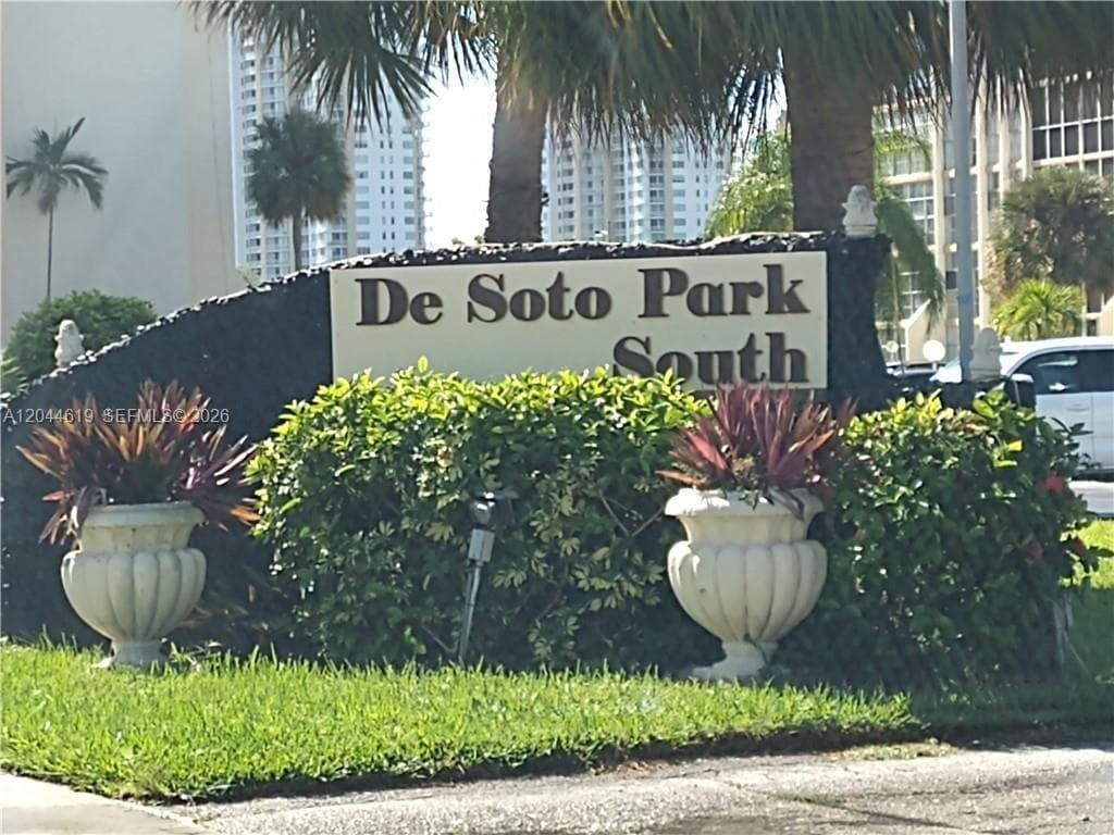 DESOTO PARK CONDO · #517 in Hallandale Beach - Photo 1