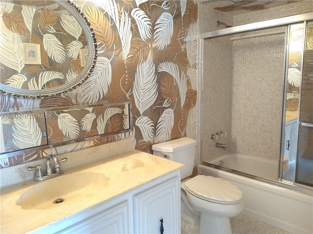 DESOTO PARK CONDO · #517 in Hallandale Beach - Photo 24