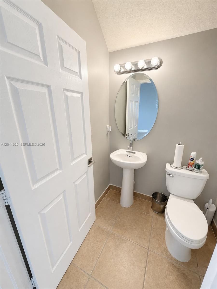 278 SE 31ST TER photo 16