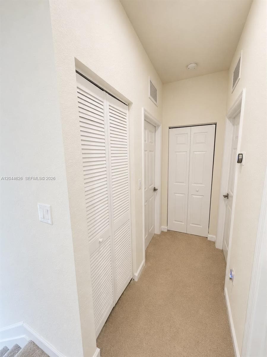 278 SE 31ST TER photo 18