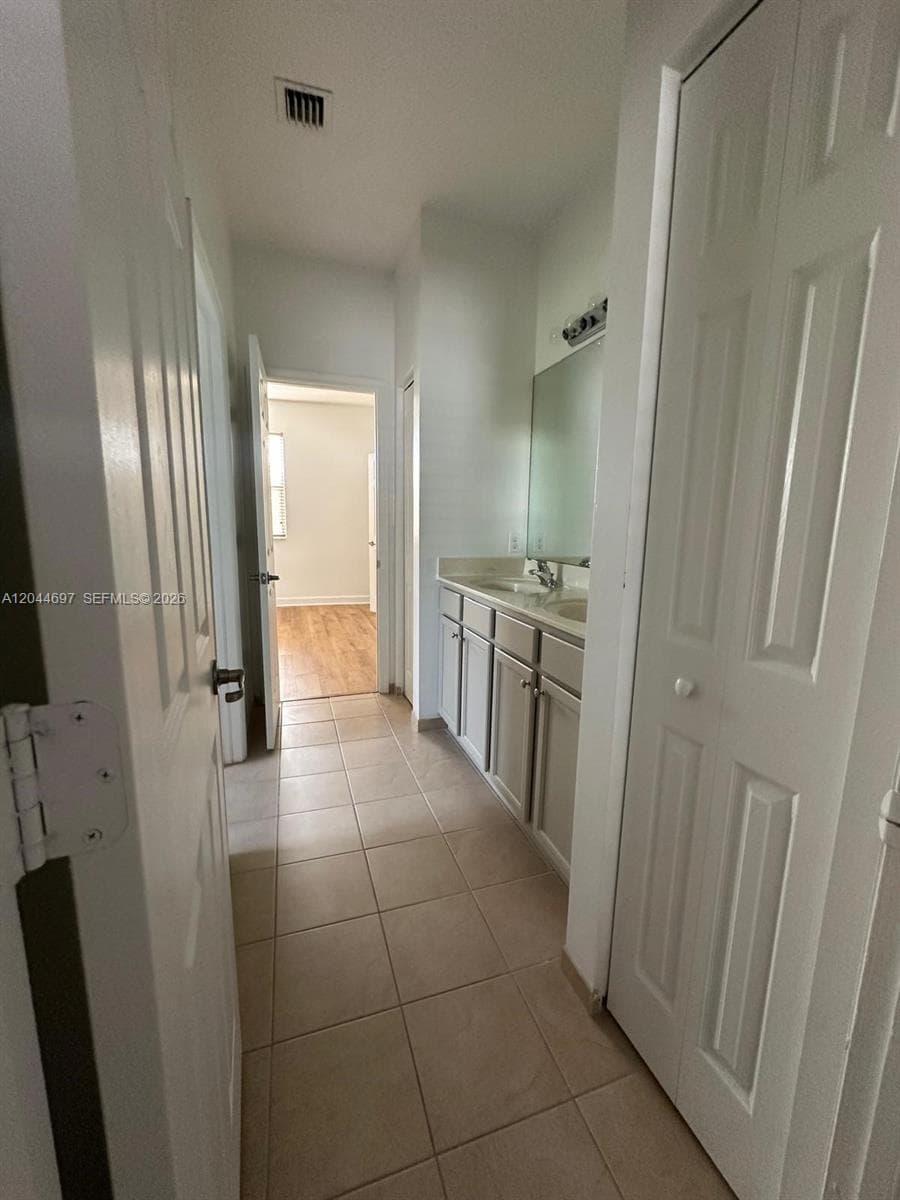 Shared bathroom Second and Third Bedroom