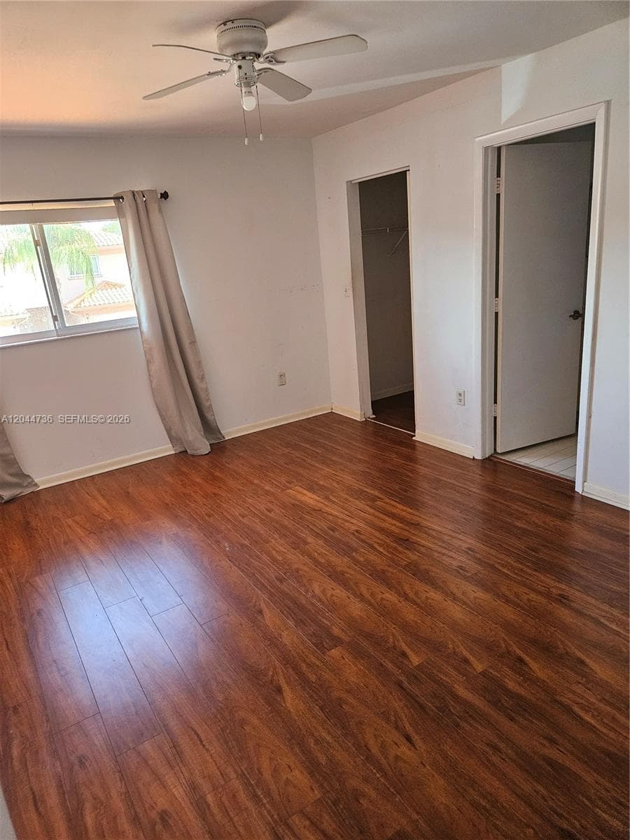 Master Bedroom-Suite