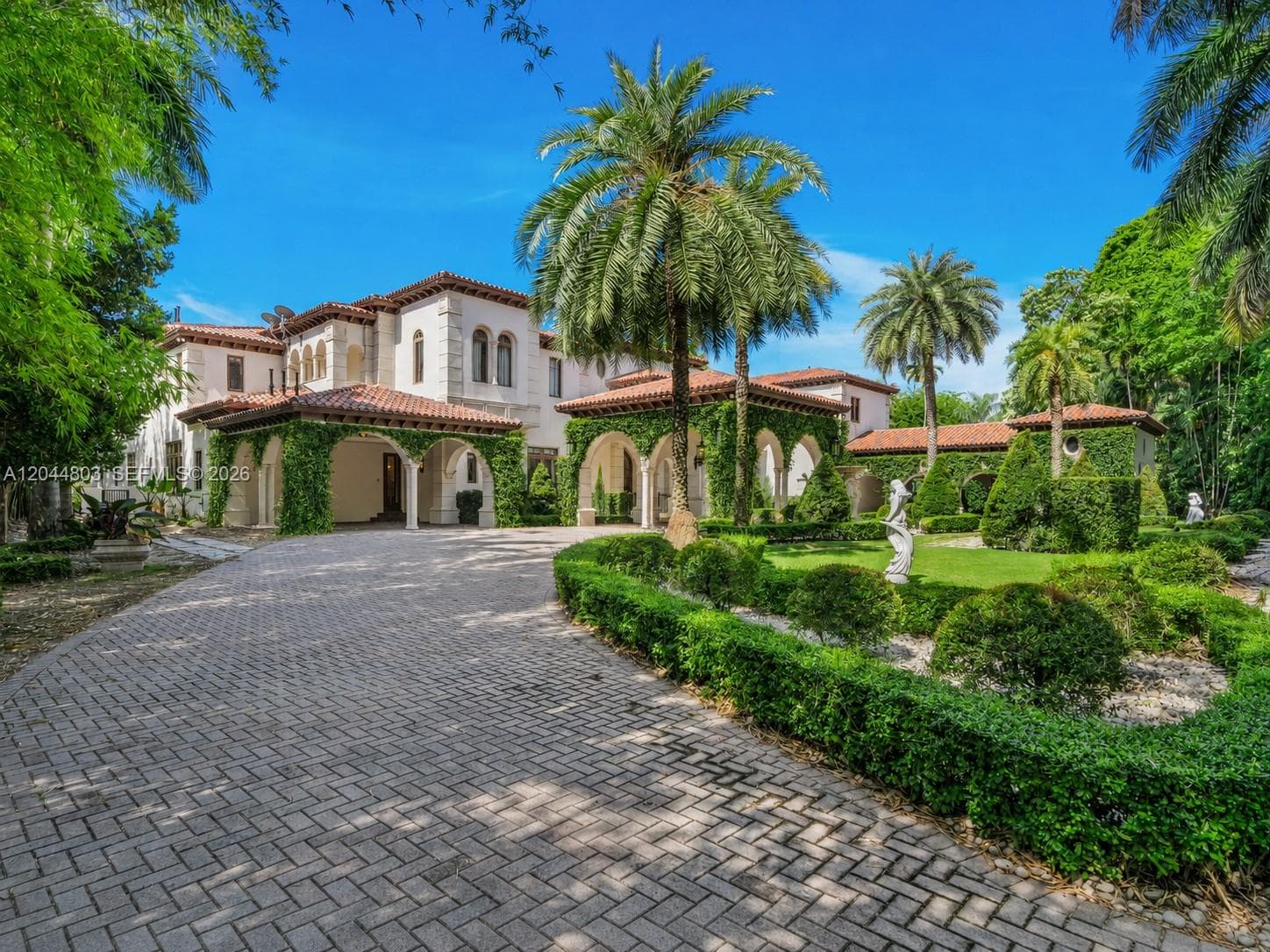 1XX Edgewater Dr photo 14