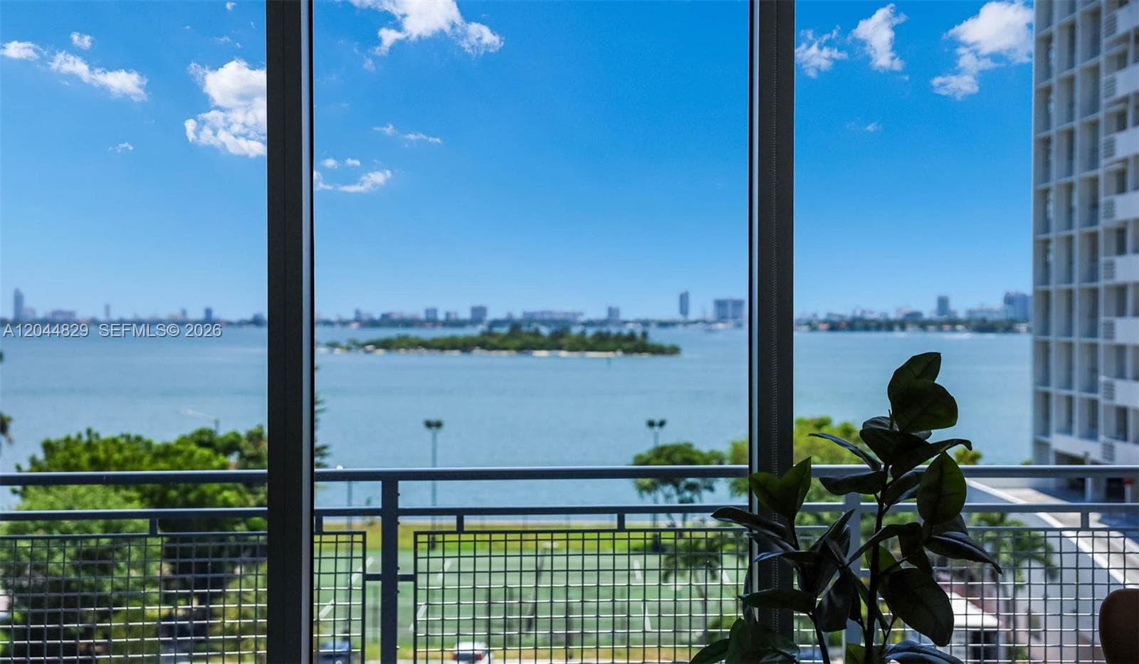 2150 N Bayshore Dr · #1602 in Miami - Photo 2