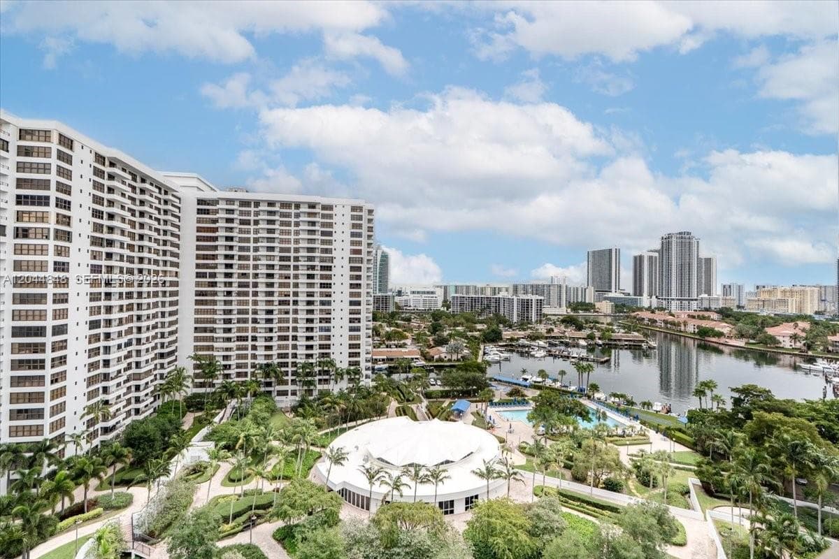 OLYMPUS CONDO PHASE · #1413 in Hallandale Beach - Photo 1