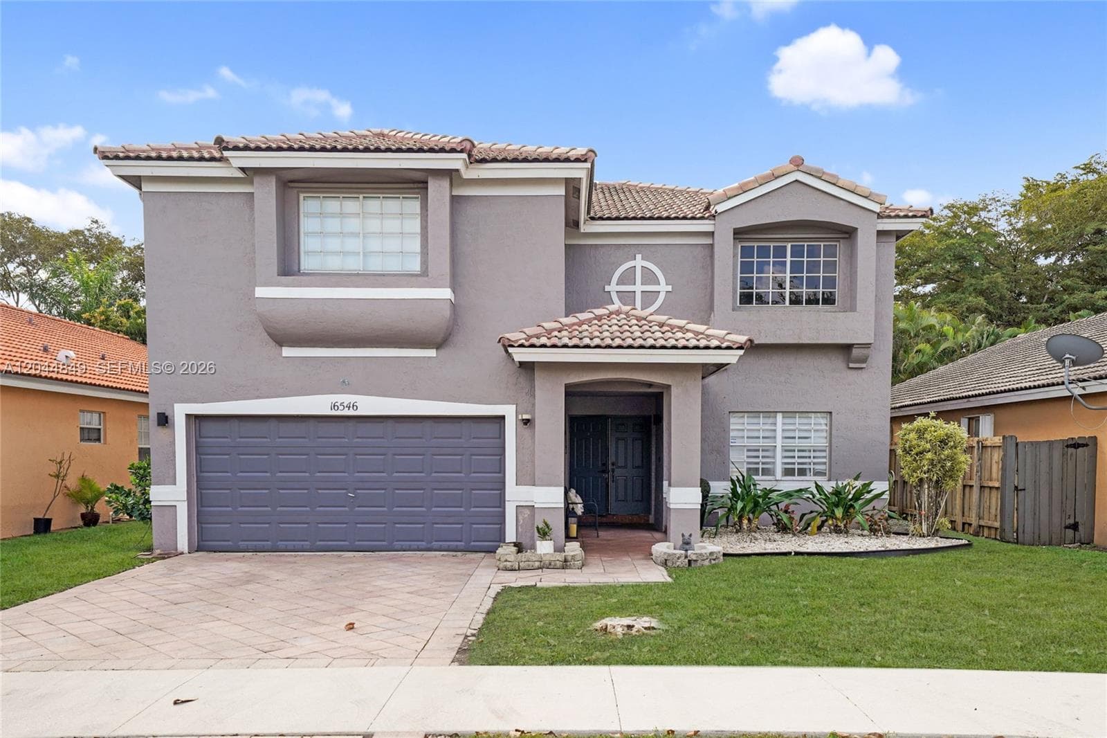 16546 SW 103rd Ln photo 1