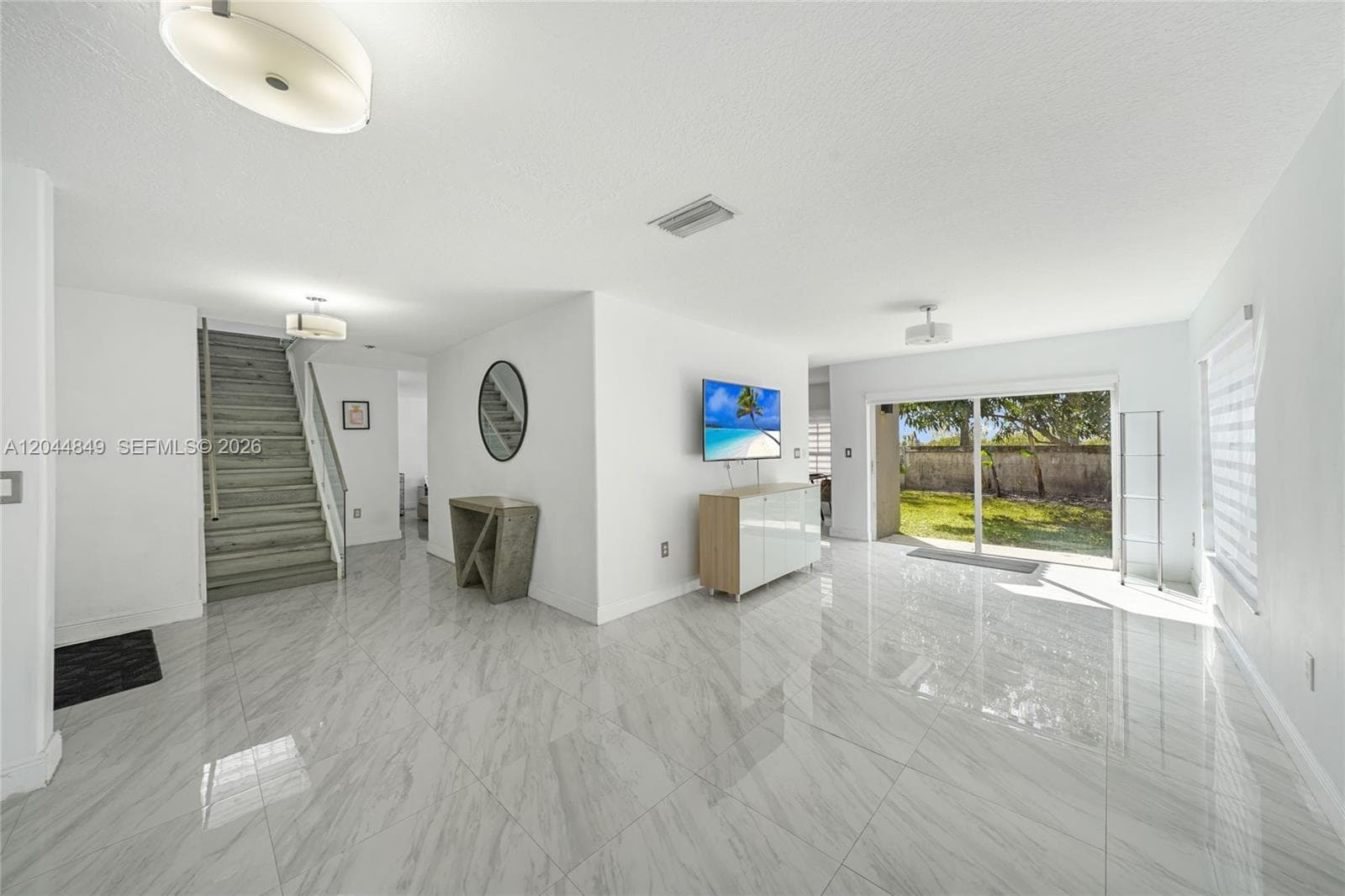 16546 SW 103rd Ln photo 4