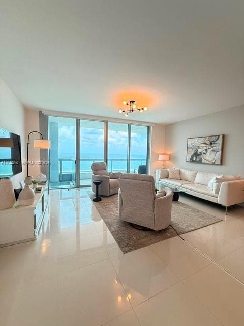 Carillon Miami Beach · #2201 in Miami Beach - Photo 2