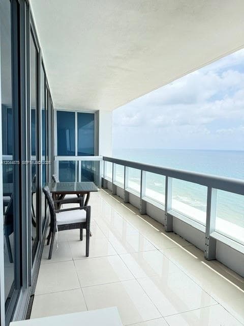 Carillon Miami Beach · #2201 in Miami Beach - Photo 10