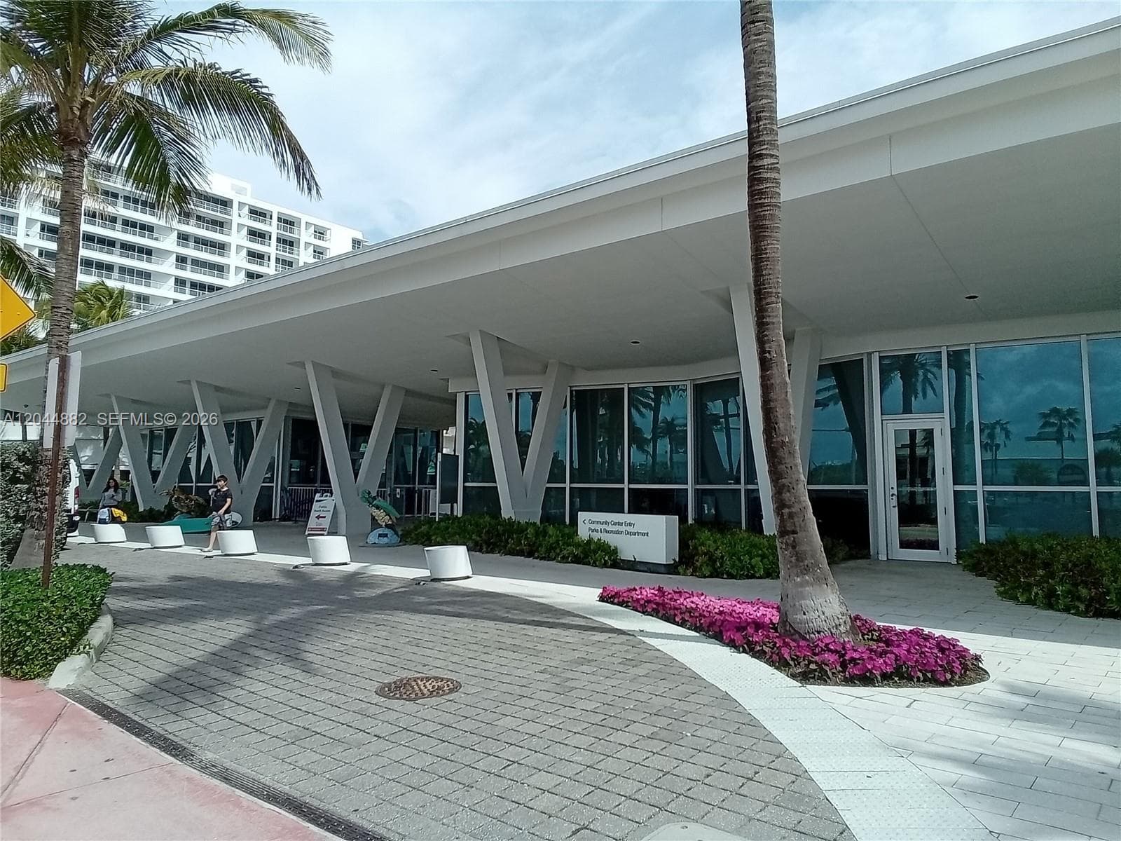 SURFSIDE CLUBHOUSE