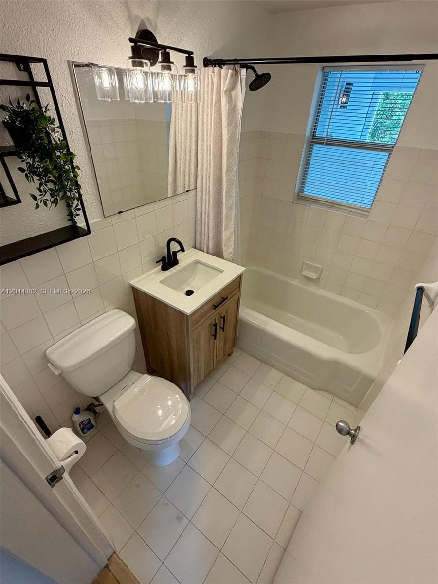SUNSET CONDO · #205 in Surfside - Photo 8