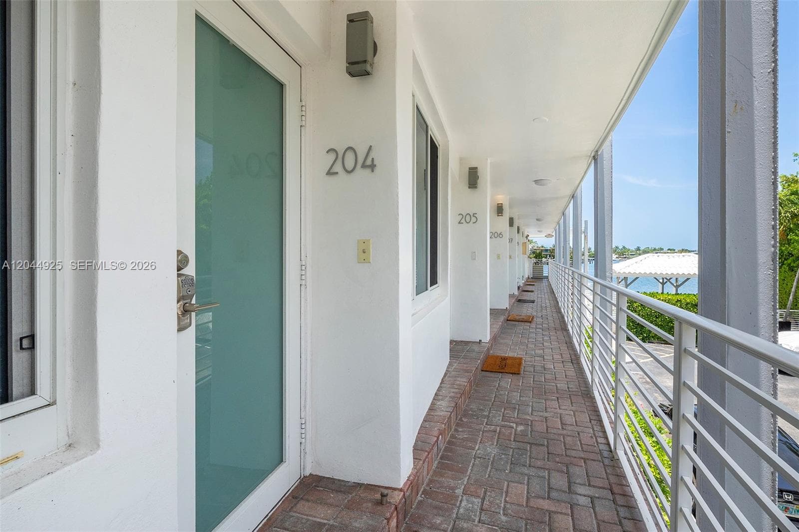 ISLAND CLUB OF SOUTH BEAC · #204 in Miami Beach - Photo 17