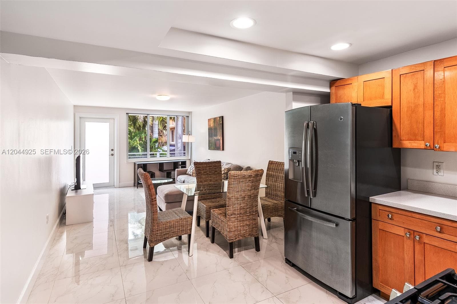 ISLAND CLUB OF SOUTH BEAC · #204 in Miami Beach - Photo 4