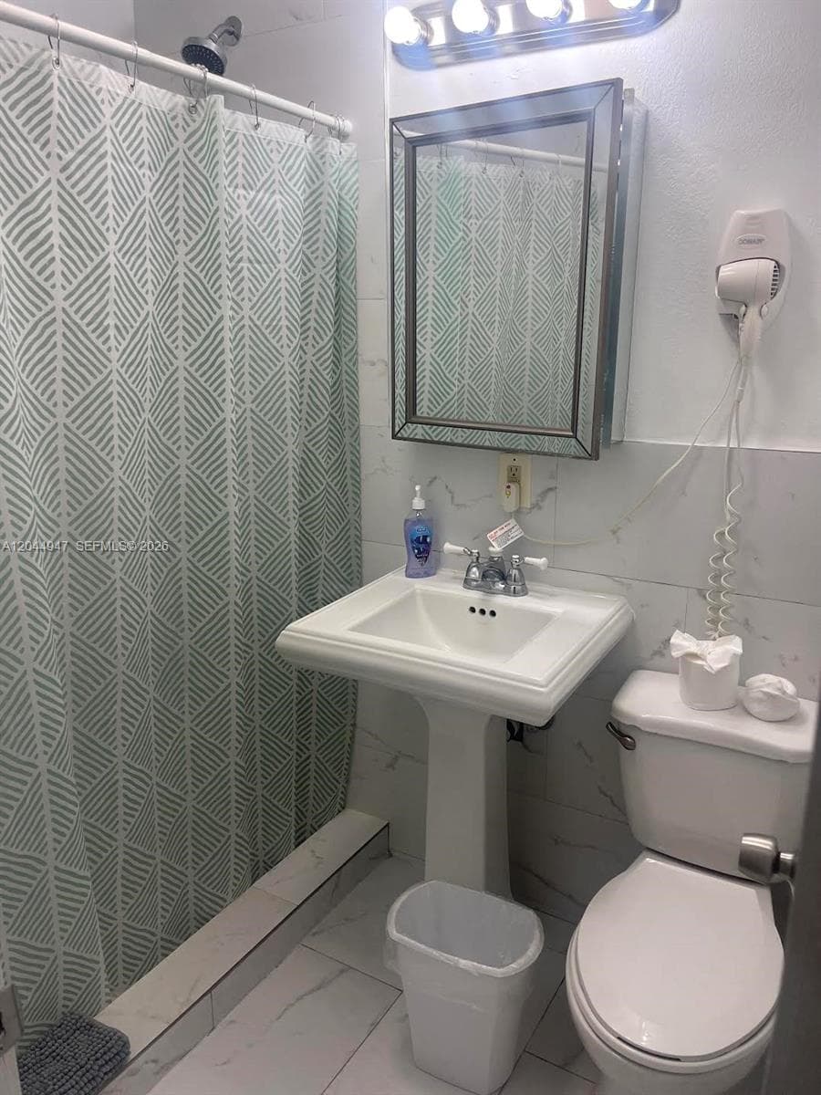 3025 indian creek · #203 in Miami Beach - Photo 4