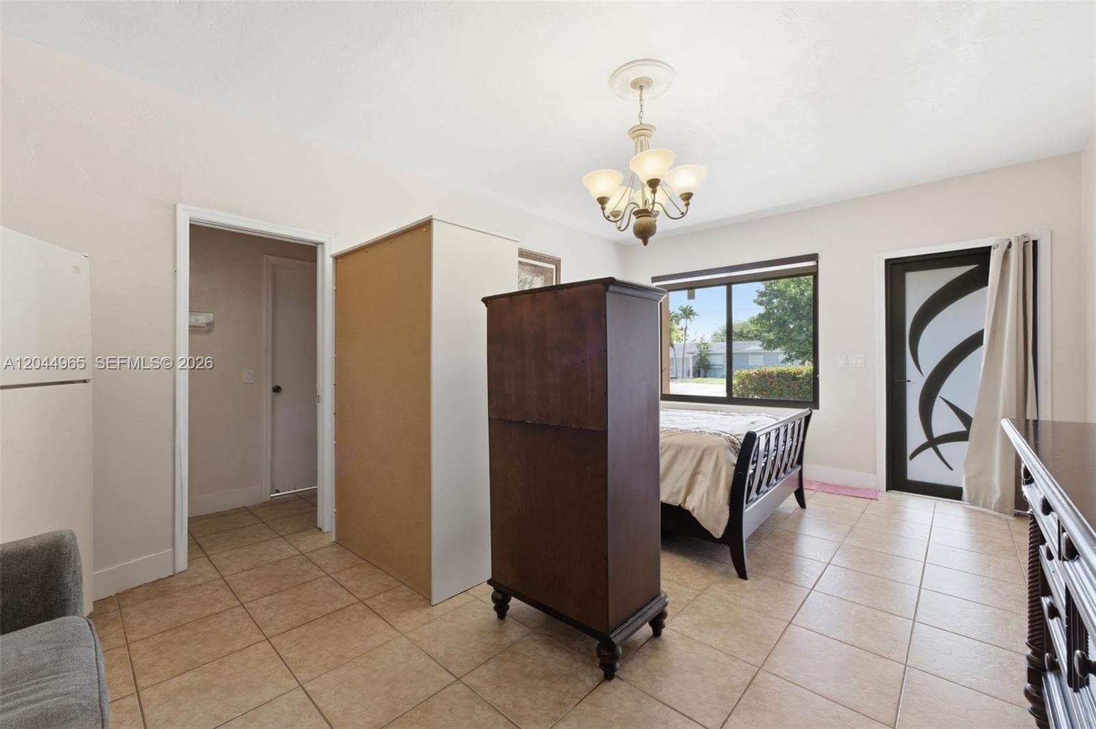 1421-1419 SW 76 ct photo 3