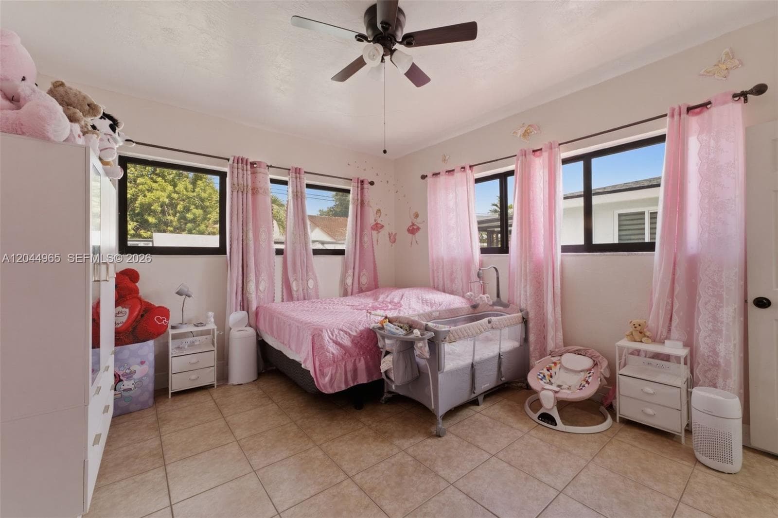 1421-1419 SW 76 ct photo 9