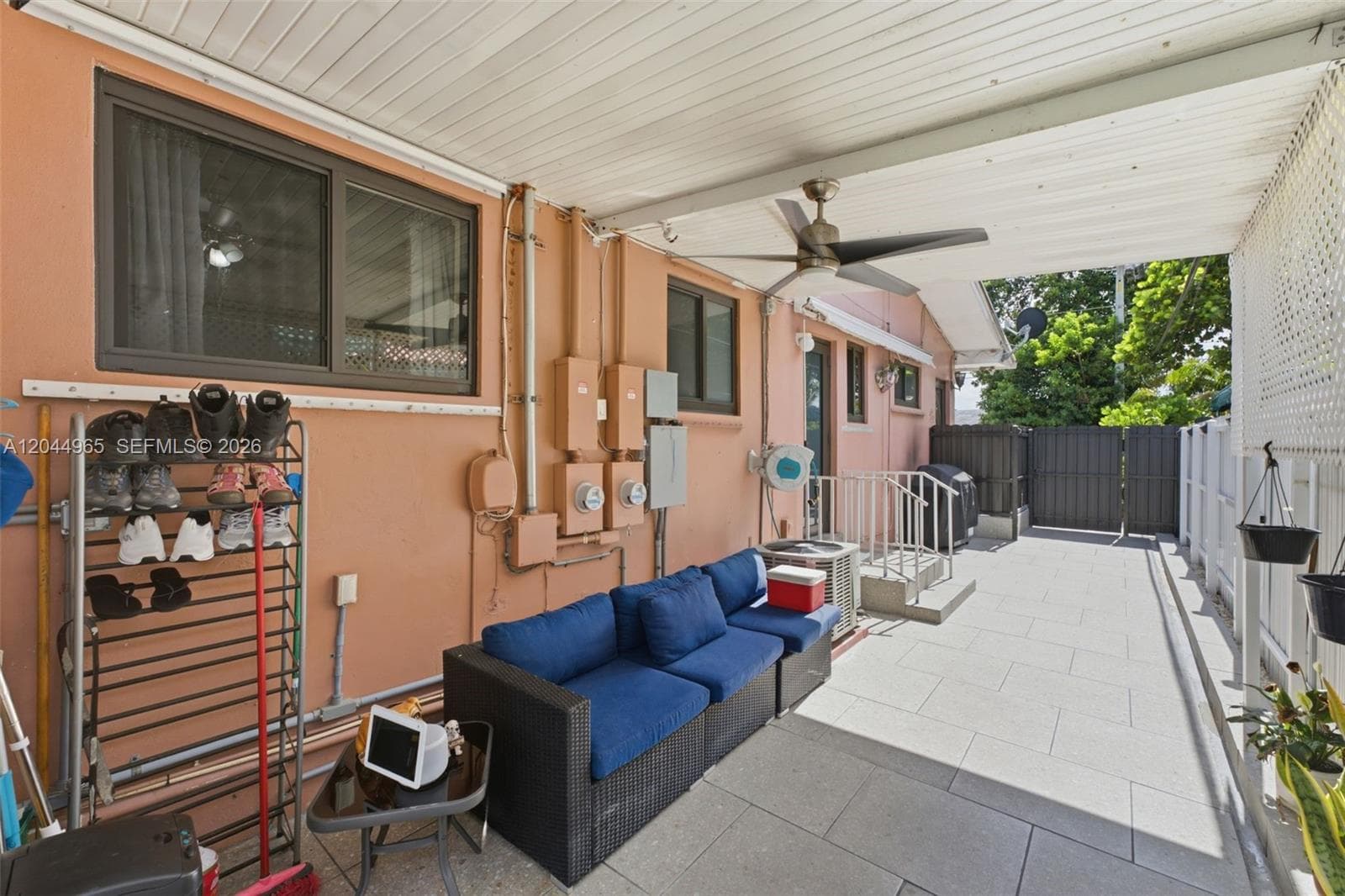 1421-1419 SW 76 ct photo 40