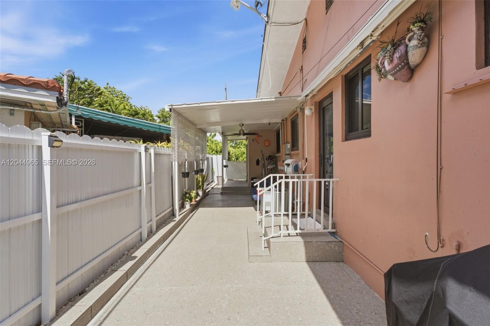 1421-1419 SW 76 ct photo 39