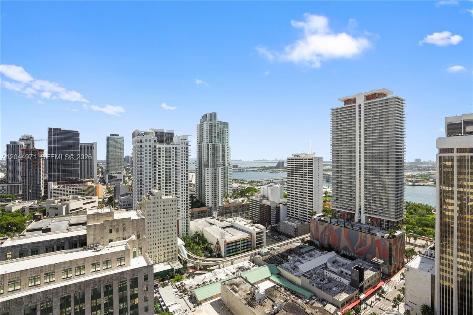 Centro · #PH04 in Miami - Photo 16