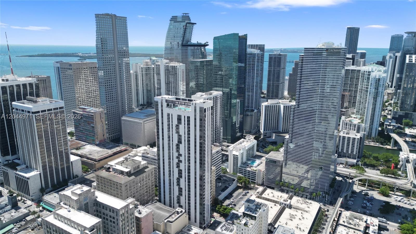 Centro · #PH04 in Miami - Photo 3