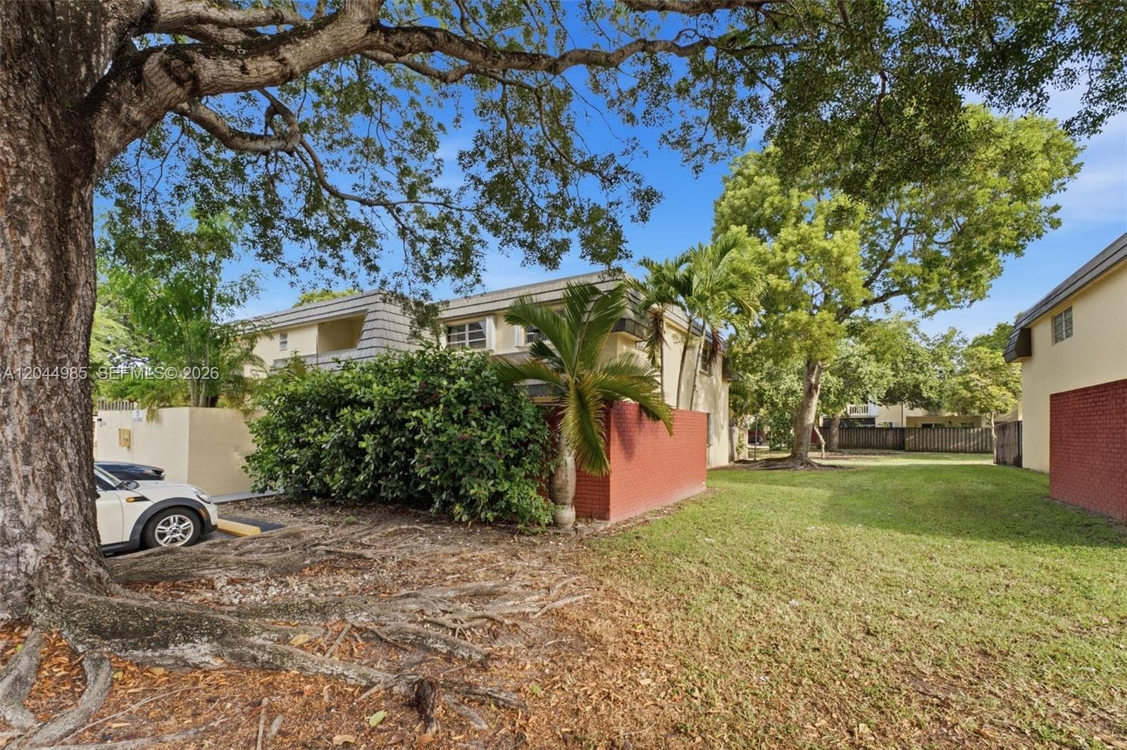 8489 SW 137th Ave #8489 photo 5