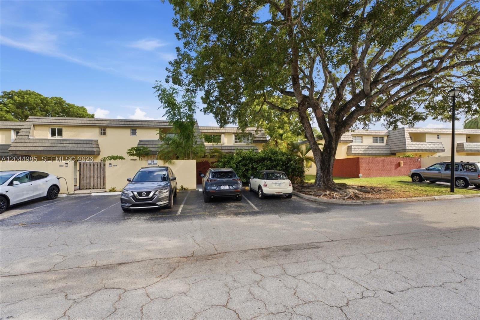 8489 SW 137th Ave #8489 photo 4