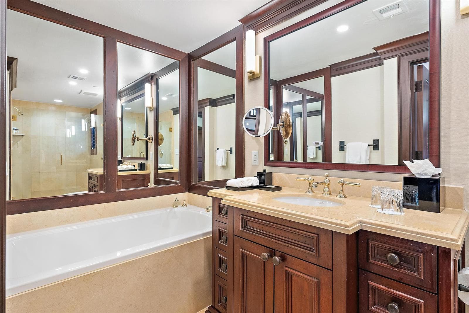 301 Australian Ave unit 305-4