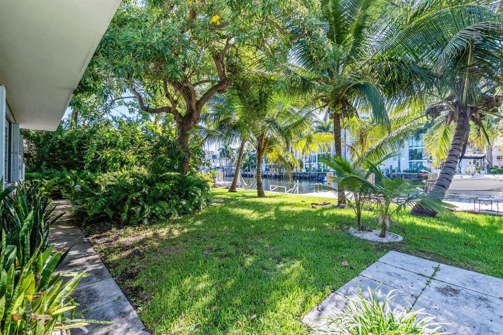 30-web-or-mls-A7407713