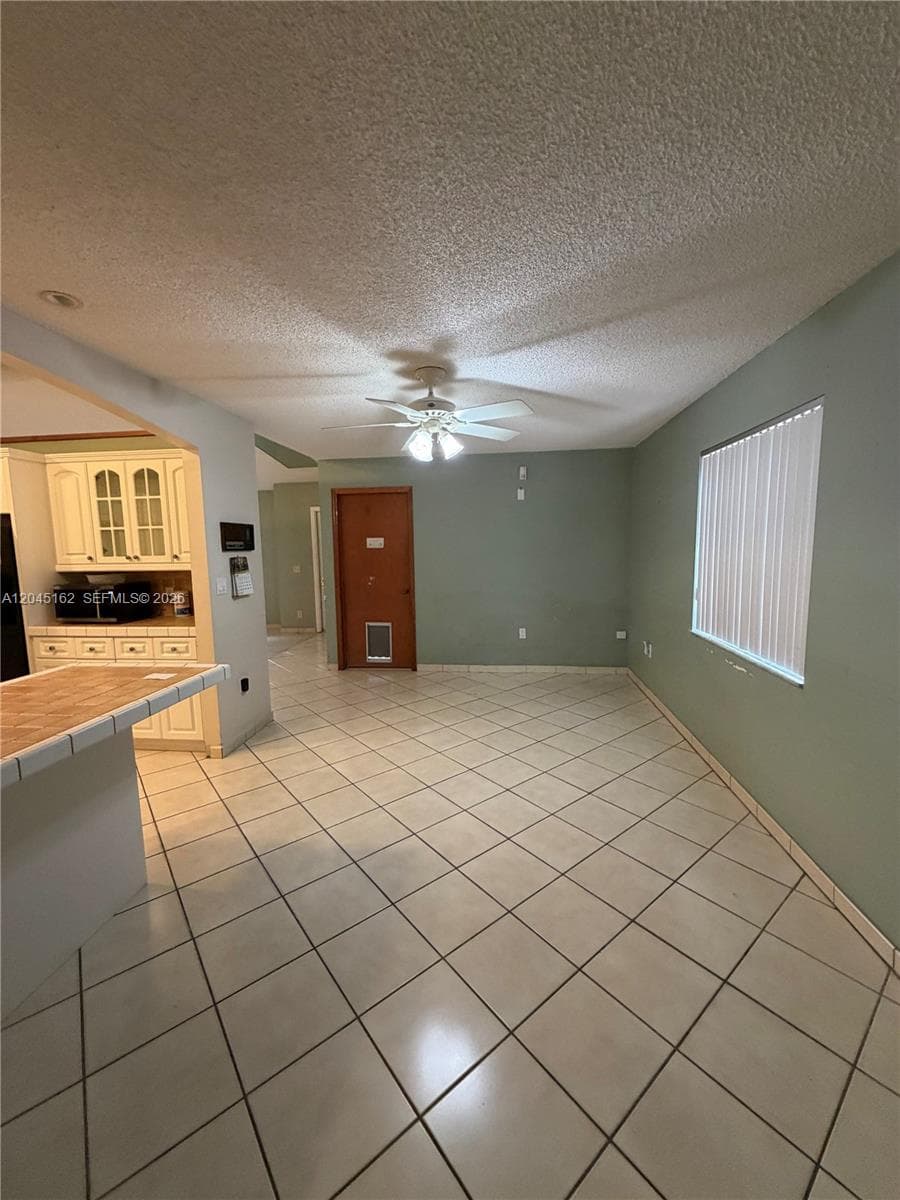 3262 SW 139th Pl photo 6